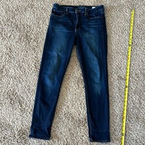 Lucky brand skinny jeans!
